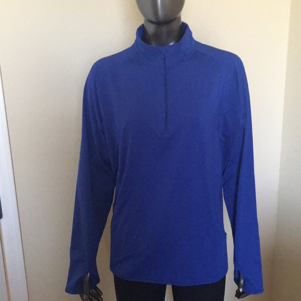 Ladies Sport-tech top NWOT